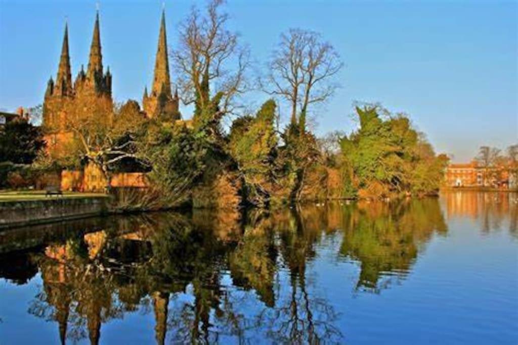Hidden Gem Canal Facing Retreat With Lovely Walks Hopwas エクステリア 写真